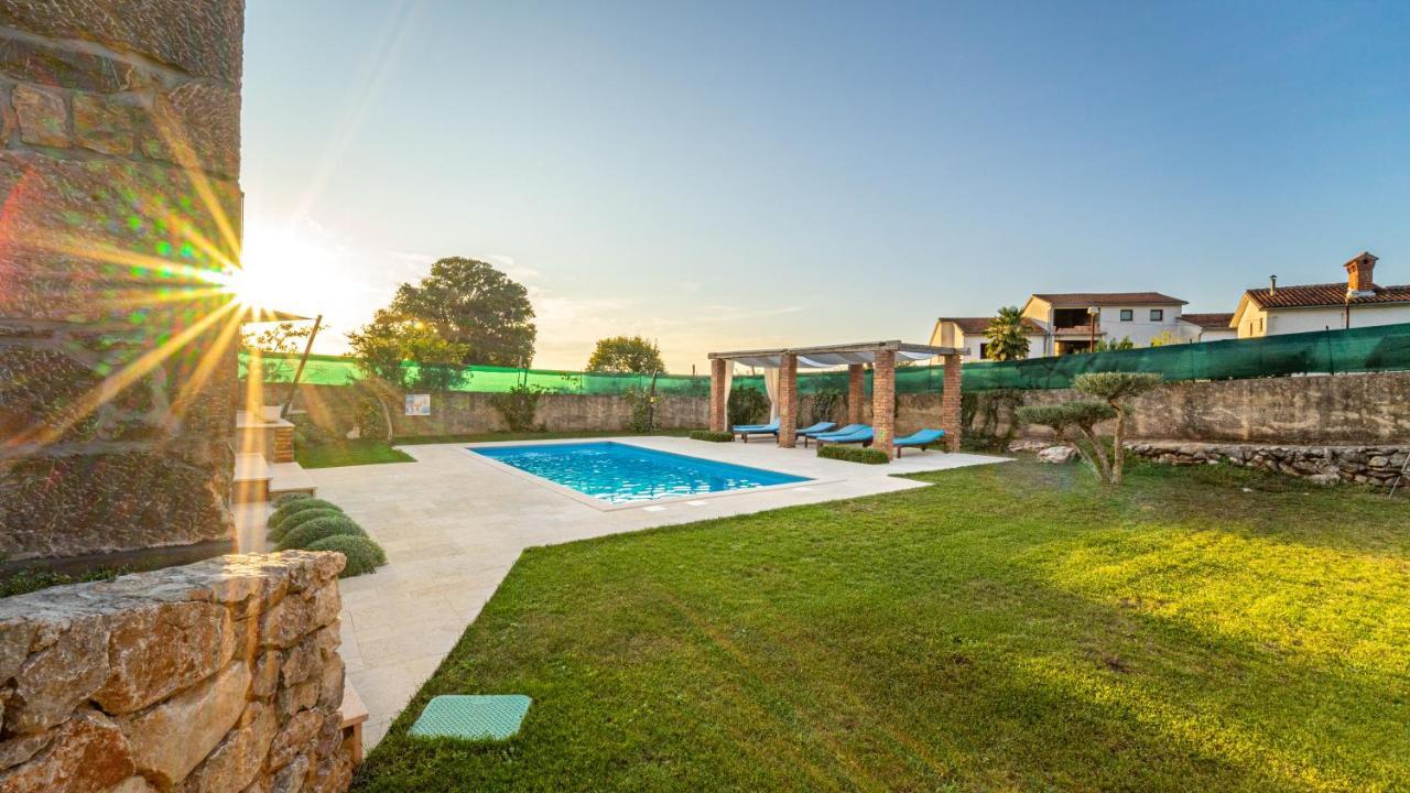Villa Campiello Heated Pool Врбник Екстер'єр фото