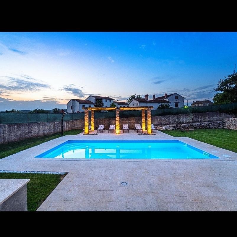 Villa Campiello Heated Pool Врбник Екстер'єр фото